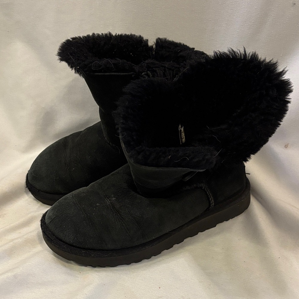 Ugg Black Bailey Button Boots Women Size 7